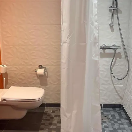 ibis budget Honfleur Centre-2